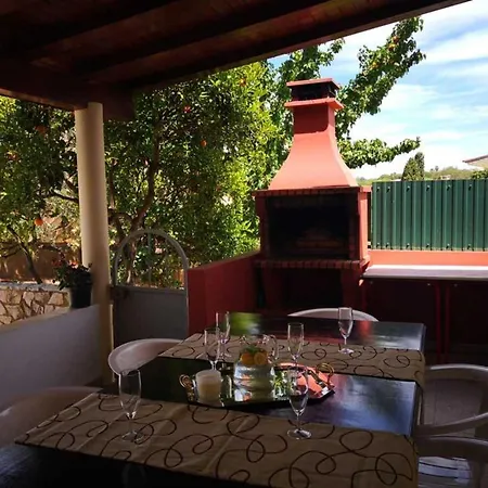 Balaia Beach House *