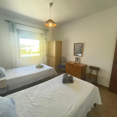 Balaia Beach House *